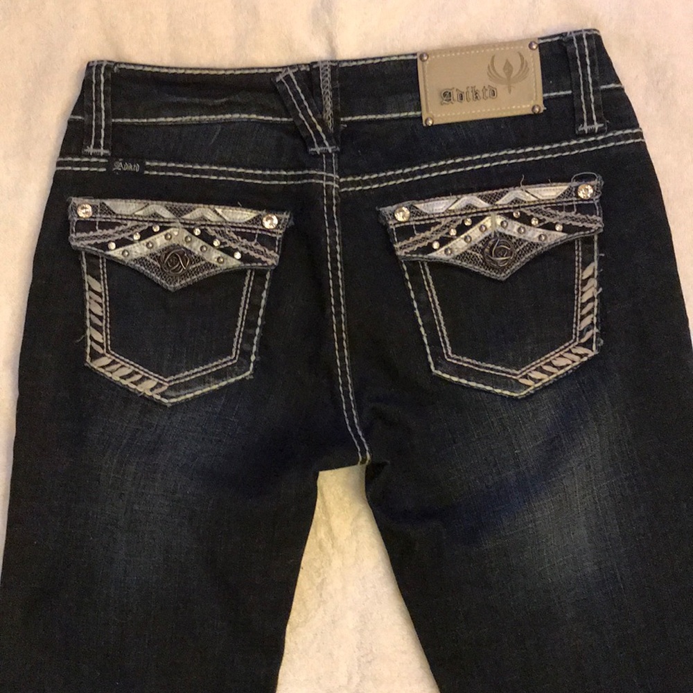Adikto jeans w rhinestones